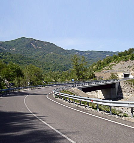 PROGETTAZIONE STRADALE E RETI DI SERVIZI