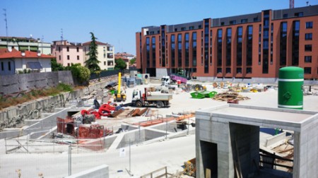 SERVIZI A PUBBLICHE AMMINISTRAZIONI E AD IMPRESE